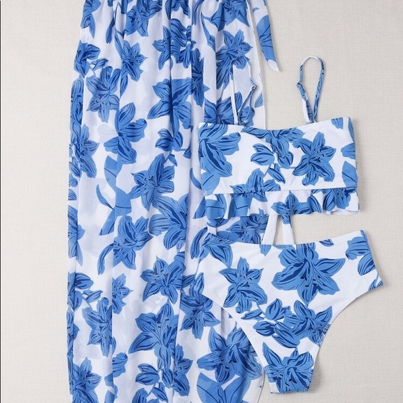 3pack Floral Knot Front Bikini Swimsuit & Beach Skirt - Picture 2 of 4